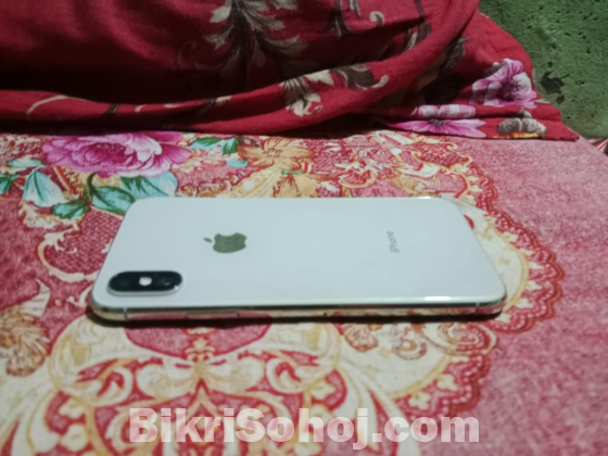 iPhone XS